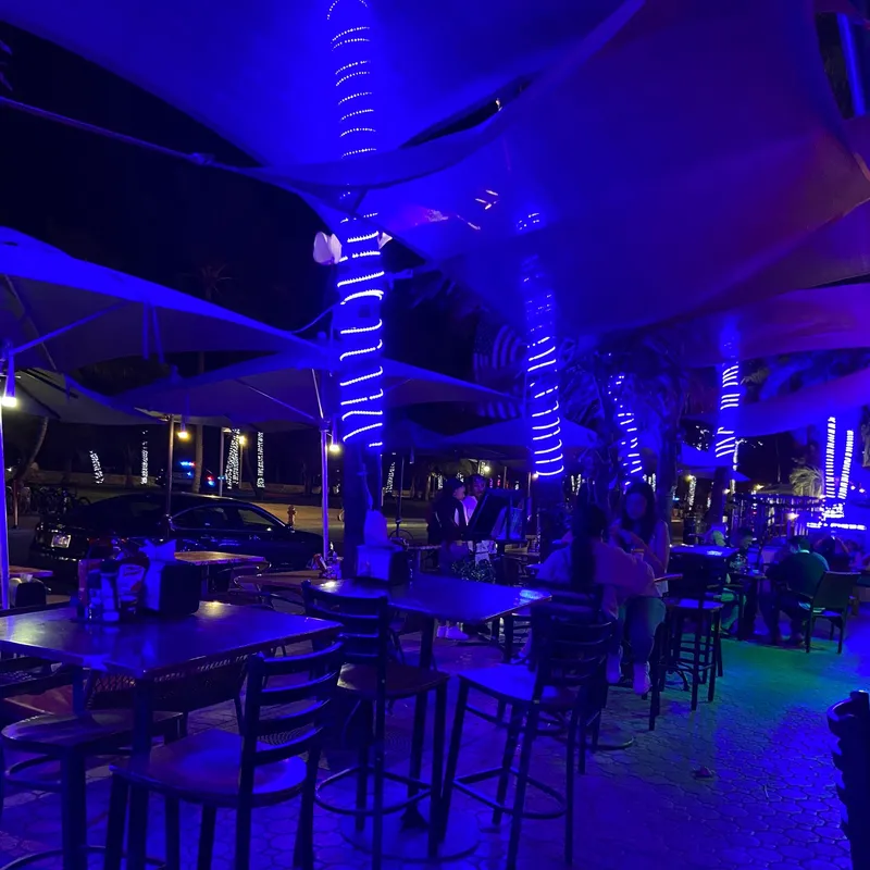 Finnegan's Way — interior y ambiente