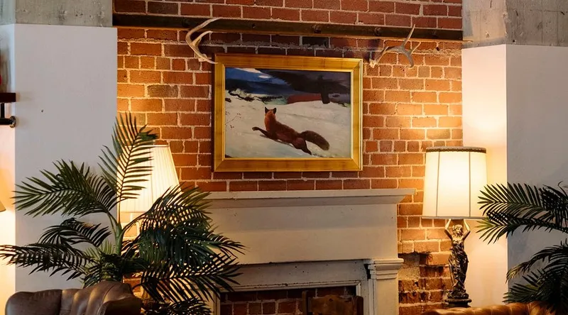 Lost Boy Dry Goods — interior y ambiente